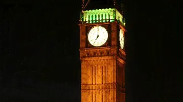Big Ben 7 O’clock chimes